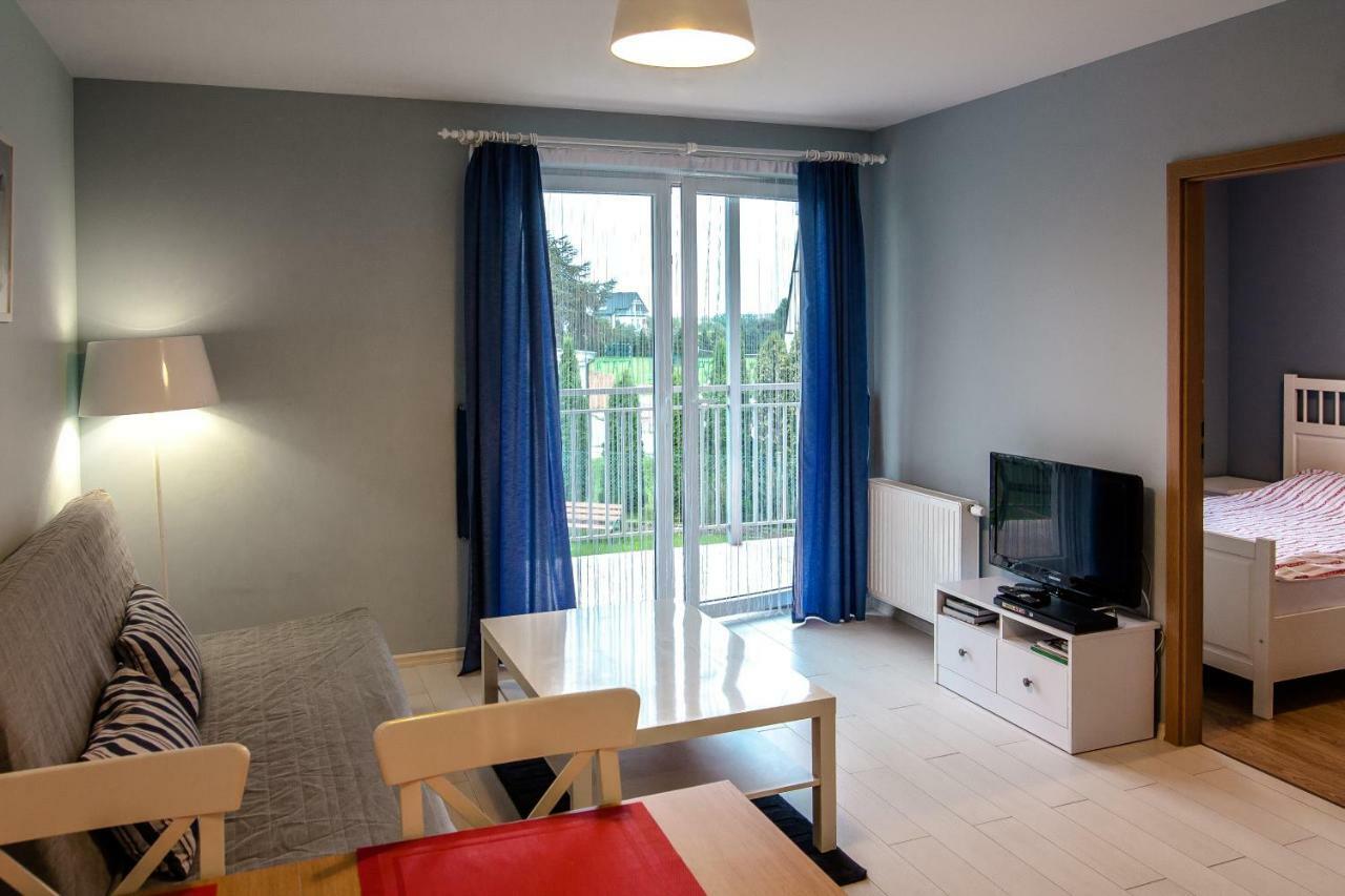 Apartament Kapitanski Bursztynowe Komnaty Darlowko Exterior photo